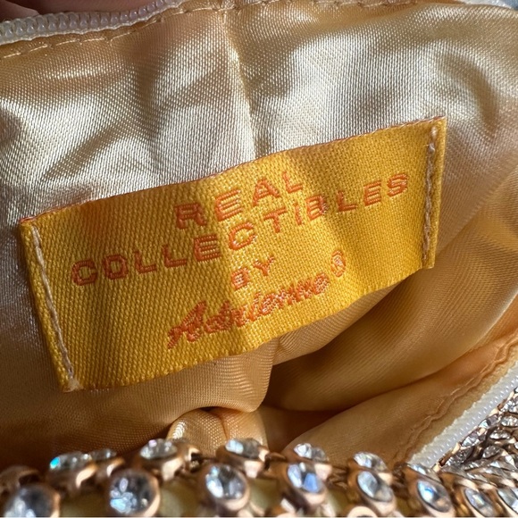 Real collectibes by Addrienne purse - Picture 4 of 5